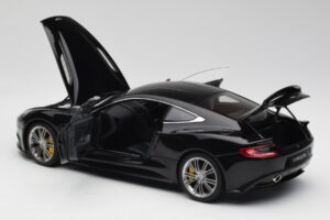 Aston Martin Vanquish Onyx Negro AUTOart 1:18 70247 Metal - imagen 5 de 8