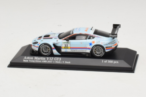 Aston Martin Vantage V12 GT3 #32 J. Stuck ADAC GT Masters 2012 Minichamps 1:43 437121332 Metal