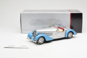 Audi 225 Front Roadster Azul Plateado CMC 1:18 M-075B Metal - imagen 6 de 6