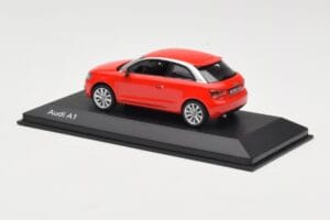 Audi A1 8X Misano Red Minichamps 1:43 5011001023 Metal - imagen 3 de 4