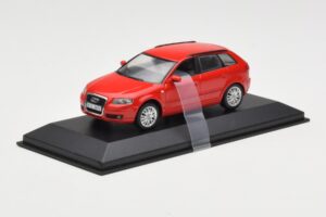 Audi A3 8P Sportback Rojo Minichamps 1:43 5010403023 Metal - imagen 2 de 4