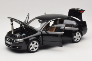 Audi A4 B6 3.2 Quattro Negro Minichamps 1:18 5010404125 Metal - imagen 2 de 8