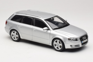 Audi A4 B7 3.2 Quattro Avant Plata Minichamps 1:18 5010404215 Metal - imagen 6 de 8