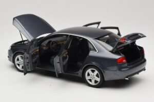 Audi A4 B7 Gris Metalizado Minichamps 1:18 100014400 Metal - imagen 5 de 8