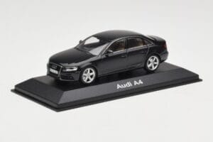 Audi A4 B8 3.2 Quattro Phantom Black Minichamps 1:43 5010704133 Metal - imagen 2 de 4
