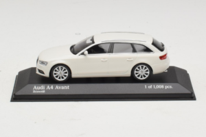 Audi A4 B8 Avant Blanco Minichamps 1:43 410011010 Metal