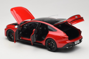 Audi A5L Sportback Rojo OEM 1:18 ZAM60004A Metal - imagen 5 de 8