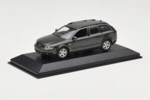 Audi A6 C5 Avant Gris Oscuro Minichamps 1:43 AUDI006 Metal - imagen 2 de 4