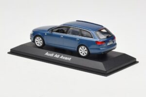 Audi A6 C6 Avant Stratos Blue Minichamps 1:43 5010406223 Metal - imagen 3 de 4