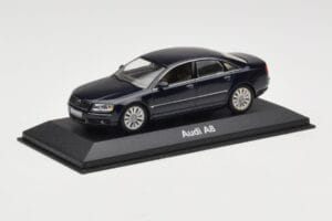 Audi A8 D3 Blue Metallic Light Interior Minichamps 1:43 20000001386003 Metal - imagen 2 de 4