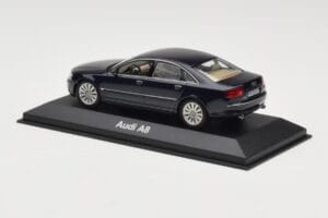 Audi A8 D3 Blue Metallic Light Interior Minichamps 1:43 20000001386003 Metal - imagen 3 de 4