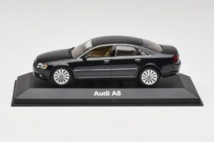 Audi A8 D3 Phantom Negro Minichamps 1:43 5010508133 Metal