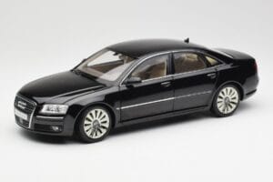 Audi A8 D3 W12 Negro Kyosho 1:18 09212BK Metal