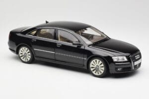 Audi A8 D3 W12 Negro Kyosho 1:18 09212BK Metal - imagen 6 de 8