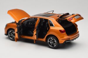 Audi Q3 F3 Orange Metallic Paudi Model 1:18 05962Q32019 Metal - imagen 5 de 8