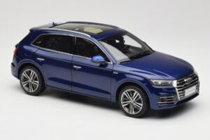 Audi Q5L FY Azul Paudi Model 1:18 33729 Metal - imagen 6 de 8