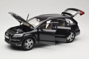 Audi Q7 4L Lava Grey Minichamps 1:18 5010507625 Metal - imagen 2 de 8