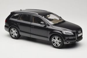Audi Q7 4L Lava Grey Minichamps 1:18 5010507625 Metal - imagen 6 de 8