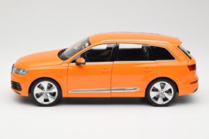 Audi Q7 4M Naranja Metallic Minichamps 1:18 110014004 Metal - imagen 4 de 8