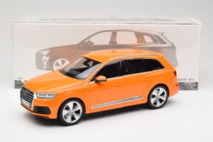Audi Q7 4M Naranja Metallic Minichamps 1:18 110014004 Metal - imagen 8 de 8