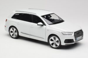 Audi Q7 4M Blanco Minichamps 1:18 110014000 Metal - imagen 6 de 8