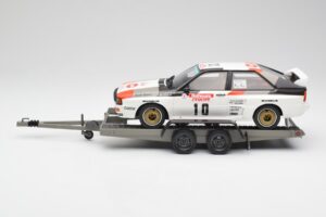 Audi Quattro A2 M. Mouton / F. Pons Tour de Corse 1983 Con VW LT35 Otto 1:18 OT418 Resina - imagen 5 de 6