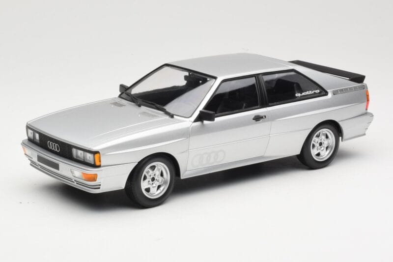 Audi Quattro B2 Plateado Minichamps 1:18 155016122 Metal
