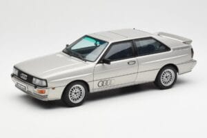 Audi Quattro LWB Plata AUTOart 1:18 70303 Metal