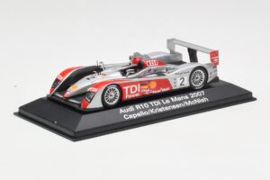 Audi R10 TDI LMP1 #2 R. Capello / T. Kristensen / A. McNish 24 Hours of Le Mans 2007 Minichamps 1:43 5020700223 Metal - imagen 2 de 4