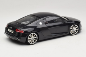 Audi R8 Negro Kyosho 1:18 09213BK Metal - imagen 3 de 8