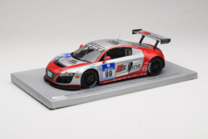 Audi R8 LMS #99 F. Biela / P. Kaffer / M. Fässler / M. Hennerici Phoenix Racing 24 Hours Nürburgring 2009 Spark 1:18 18S041 R - imagen 2 de 6