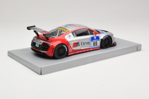 Audi R8 LMS #99 F. Biela / P. Kaffer / M. Fässler / M. Hennerici Phoenix Racing 24 Hours Nürburgring 2009 Spark 1:18 18S041 R - imagen 3 de 6