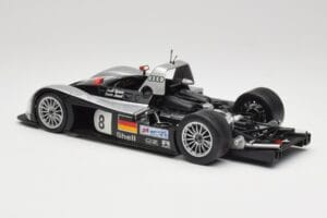 Audi R8R LMP #8 F. Biela / E. Pirro / D. Theys 24 Hours of Le Mans 1999 Maisto 1:18 538881 Metal - imagen 5 de 8