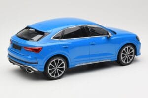 Audi RS Q3 F3 Sportback Azul Minichamps 1:18 155018101 Metal - imagen 2 de 6