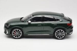 Audi RS Q3 Sportback 8U Green Metallic Minichamps 1:18 155018102 Metal - imagen 3 de 6