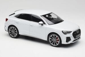 Audi RS Q3 F3 Sportback Glacier White Metallic Minichamps 1:18 155018105 Metal - imagen 4 de 6