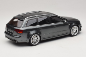 Audi RS4 B7 Gris Otto 1:18 OT721 Resina - imagen 2 de 6