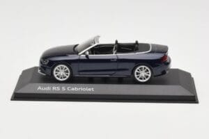 Audi RS5 B8 Cabriolet Estoril Blue Minichamps 1:43 5011215313 Metal