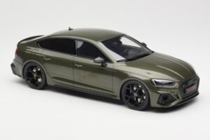 Audi RS5 B9 Competition Sportback Verde GT Spirit 1:18 GT469 Resina - imagen 4 de 6