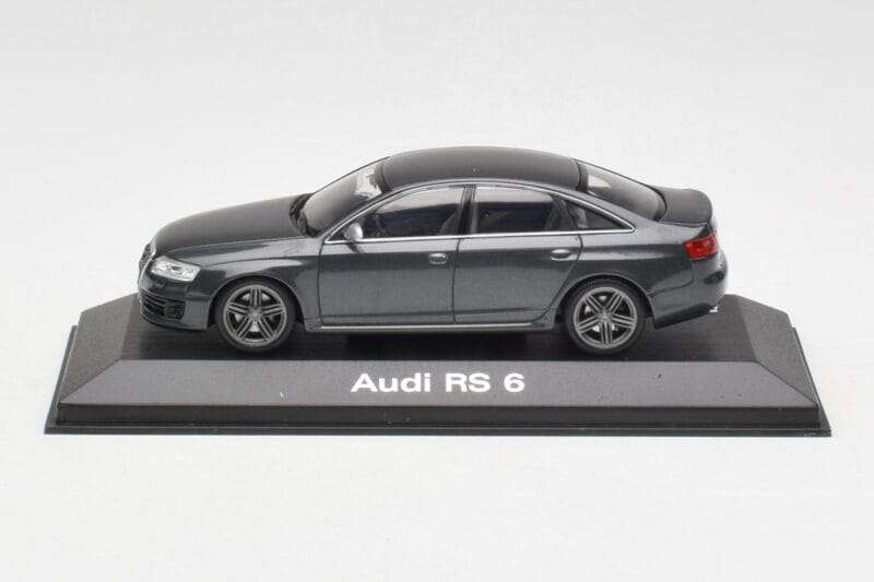Audi RS6 C6 Daytona Grey Minichamps 1:43 5010810123 Metal