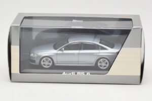 Audi RS6 C6 Monza Silver Minichamps 1:43 5010810113 Metal - imagen 4 de 4