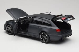 Audi RS6 C7 Avant Matt Grey Minichamps 1:18 110012012 Metal - imagen 5 de 8