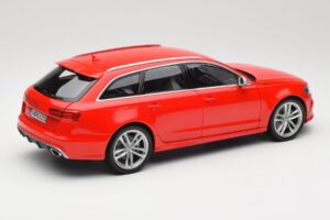 Audi RS6 C7 Avant Rojo Minichamps 1:18 110012011 Metal - imagen 3 de 8