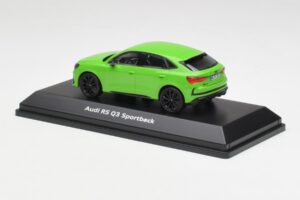 Audi RSQ3 F3 Sportback Verde Minichamps 1:43 5012013631 Metal - imagen 3 de 4