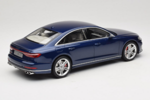 Audi S8 D5 Azul GT Spirit 1:18 GT313 Resina - imagen 2 de 6