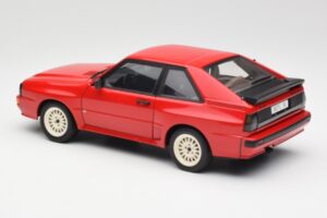 Audi Sport Quattro Rojo Edición Concesionario AUTOart 1:18 5030400205 Metal - imagen 7 de 8