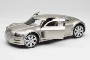 Audi Rosemeyer Plata Maisto 1:18 31625 Metal - imagen 2 de 8