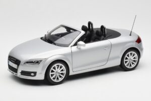 Audi TT 8J Roadster Plata Claro Minichamps 1:18 5010500515 Metal