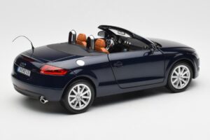 Audi TT 8J Roadster Azul Mar Profundo Minichamps 1:18 5010500525 Metal - imagen 3 de 8