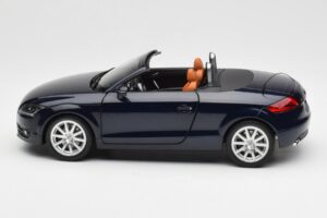 Audi TT 8J Roadster Azul Mar Profundo Minichamps 1:18 5010500525 Metal - imagen 4 de 8